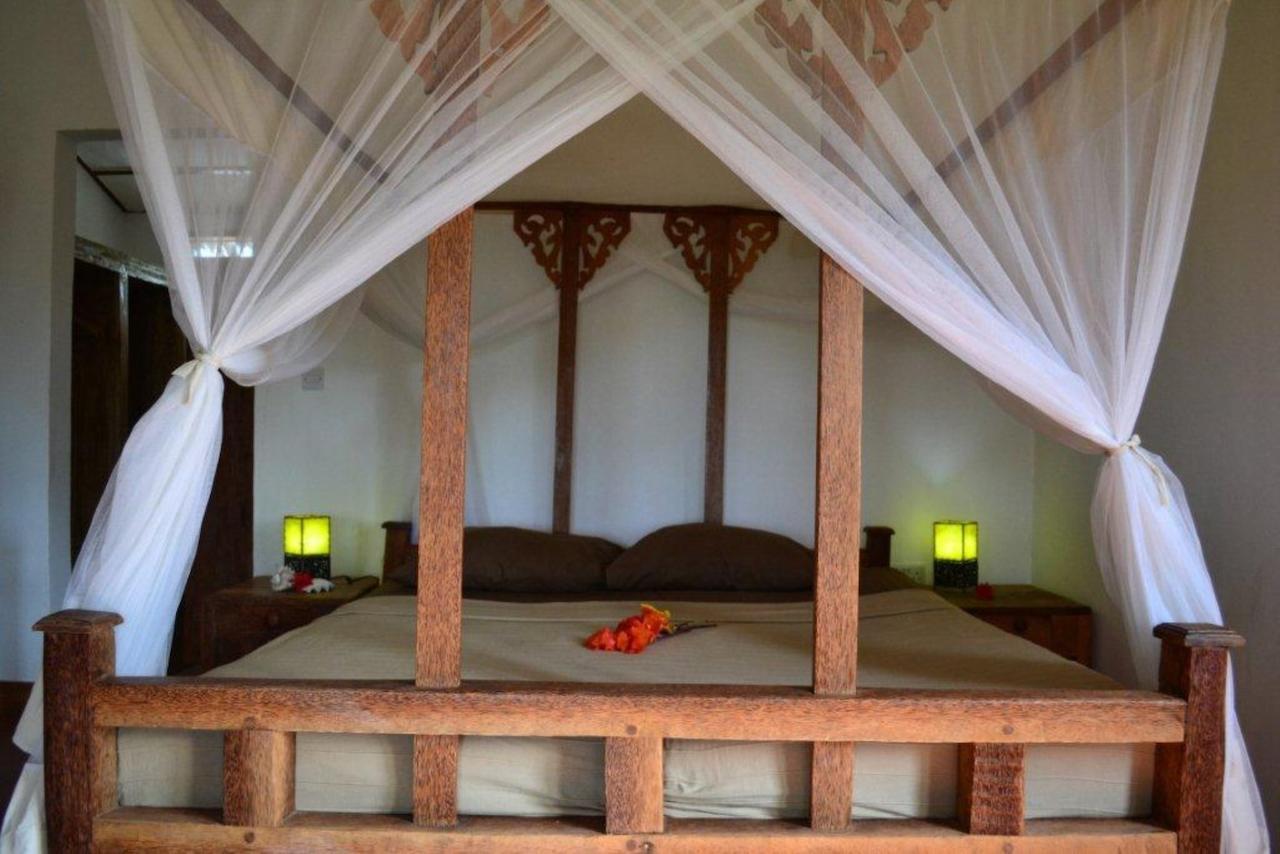 Emerald Bay Resort Kizungu Habitación foto